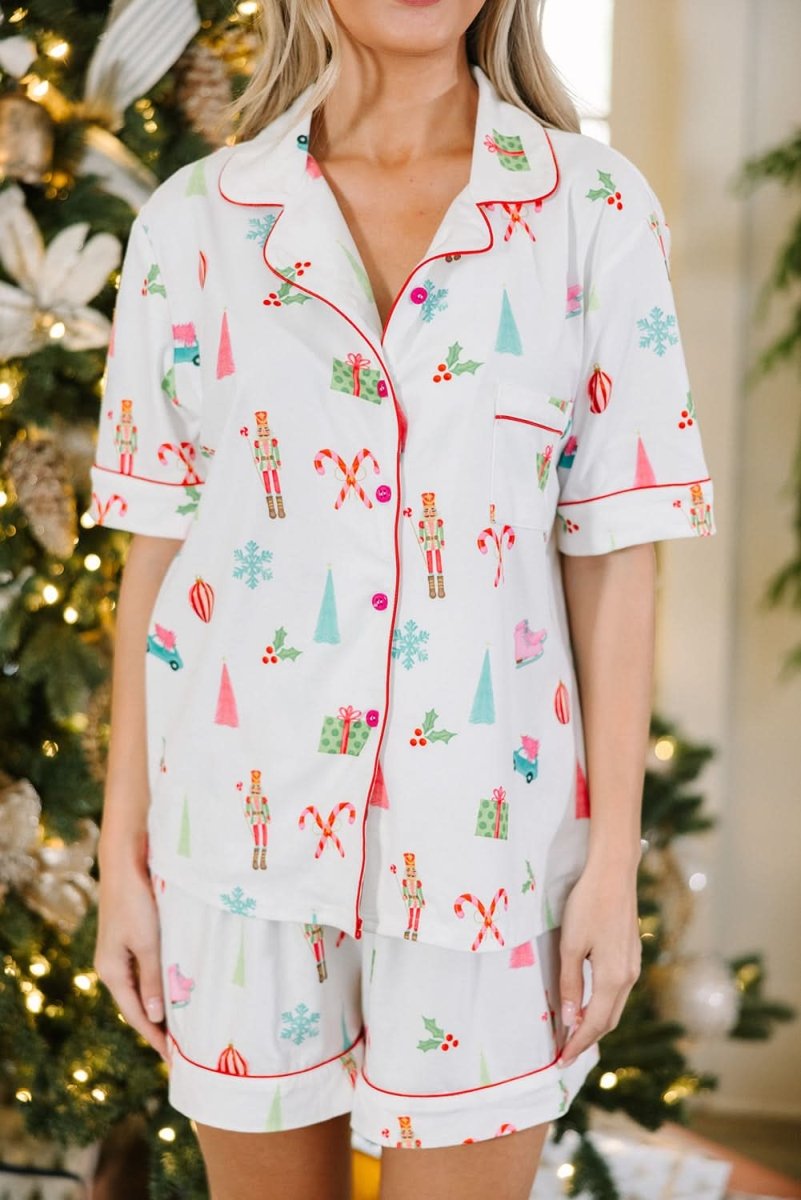 White Christmas Print Short Sleeve Shirt and Shorts Pajama Set - Love Salve 