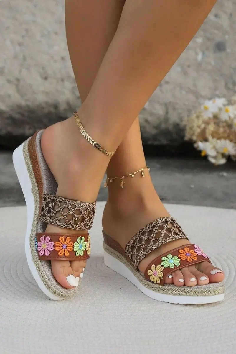 White Floral Print Braided Details Wedge Slippers - Love Salve 