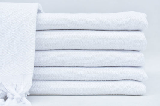 Venice White Turkish Towel 100 Percent Turkish Cotton 40 Inch by 70 Inch Quick Drying Sand Resistant Eco Friendly Lightweight - Love Salve 