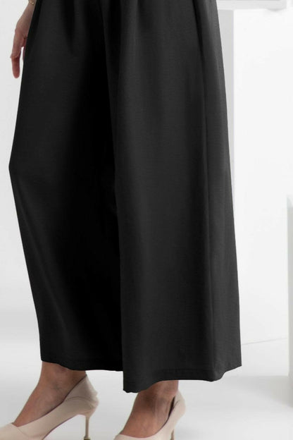 Relaxed Fit Pull-On TrousersUpgrade Your Style with Comfort: Relaxed Fit Pull-On Trousers
 
 
Effortlessly Stylish: Embrace a basic yet chic style with these pull-on trousers
 
Unmatched ComforLove Salve Relaxed Fit Pull-just arrived