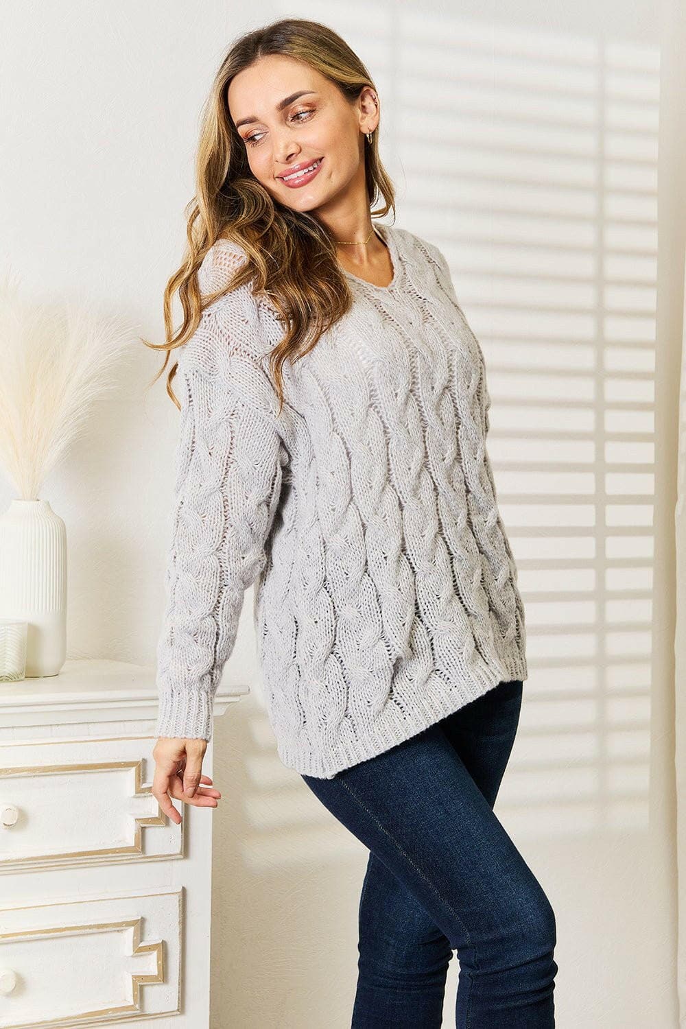 Woven Right Cable-Knit Hooded Sweater - Love Salve