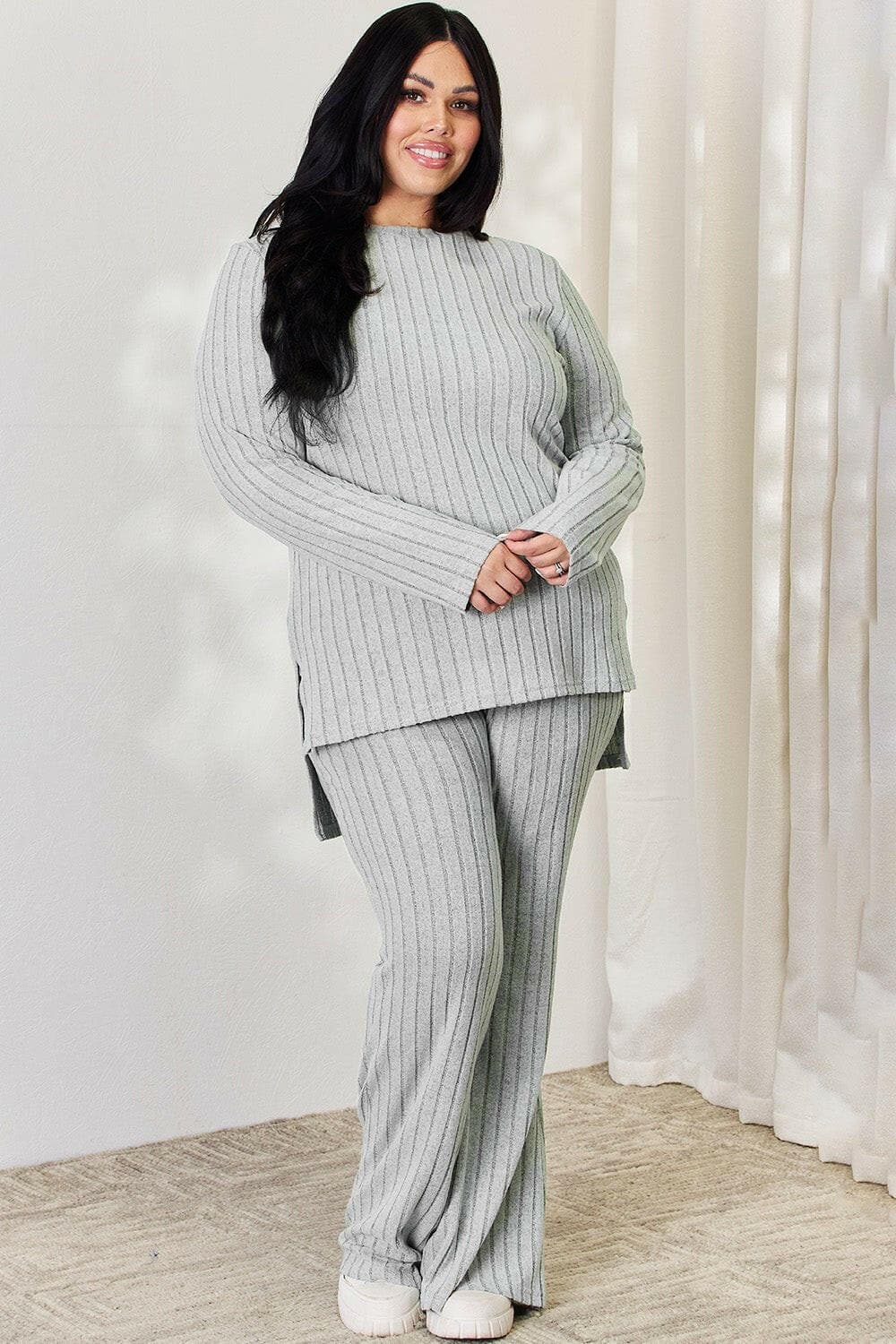 Elegant Ribbed Top and Wide Leg Pants EnsembleDiscover the Perfect Blend of Style and Comfort
 Introducing our Elegant Ribbed Top and Wide Leg Pants Ensemble - a must-have addition to your wardrobe that effortleLove Salve Wide Leg Pants EnsembleApparel