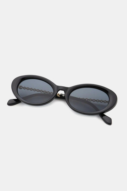 Cat-Eye Sunglasses with Polycarbonate Frame - Love Salve