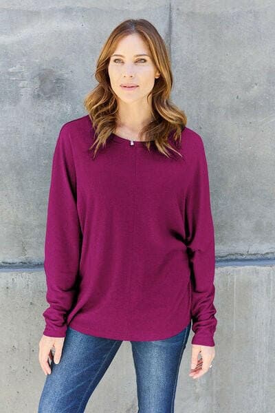 Versatile Round Neck Long Sleeve T-Shirt with Stretchy Fit - Love Salve