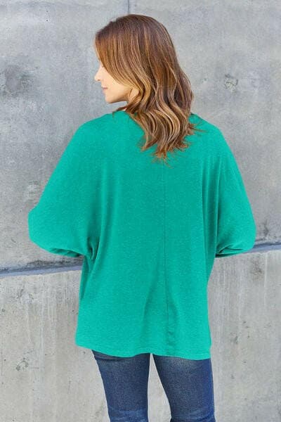 Versatile Round Neck Long Sleeve T-Shirt with Stretchy Fit - Love Salve